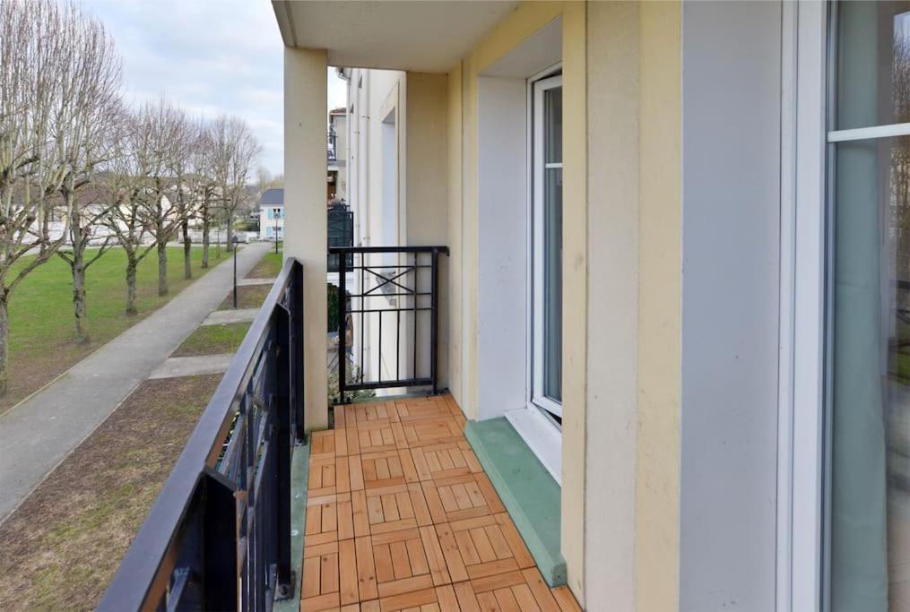 Apartament Sesame Duplex Disneyland Paris Netflix 6 Personnes Et 1 Bebe Avec Parking Bailly-Romainvilliers Zewnętrze zdjęcie